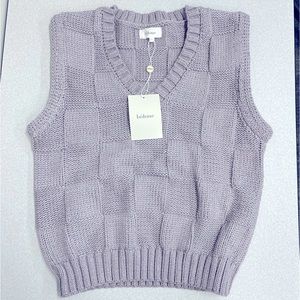 Sweater vest
